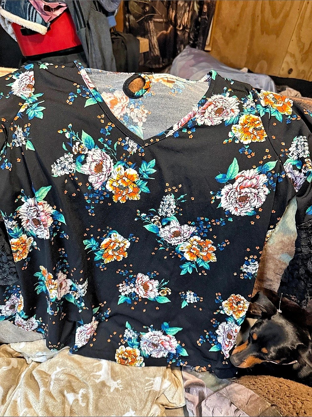 Stem & Vine Floral Blouse in Black Size 1X